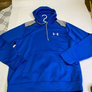Men’s large loose underarmour